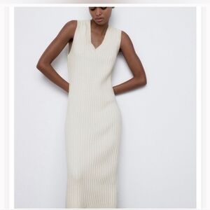 NWT Zara V Neck Sweater Dress- Size Medium